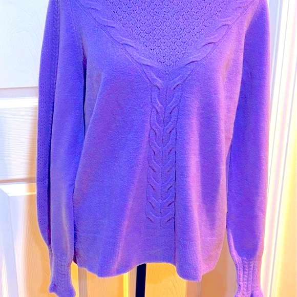 Talbots Lilac Cable Knit Soft Sweater Size M - Picture 10 of 10